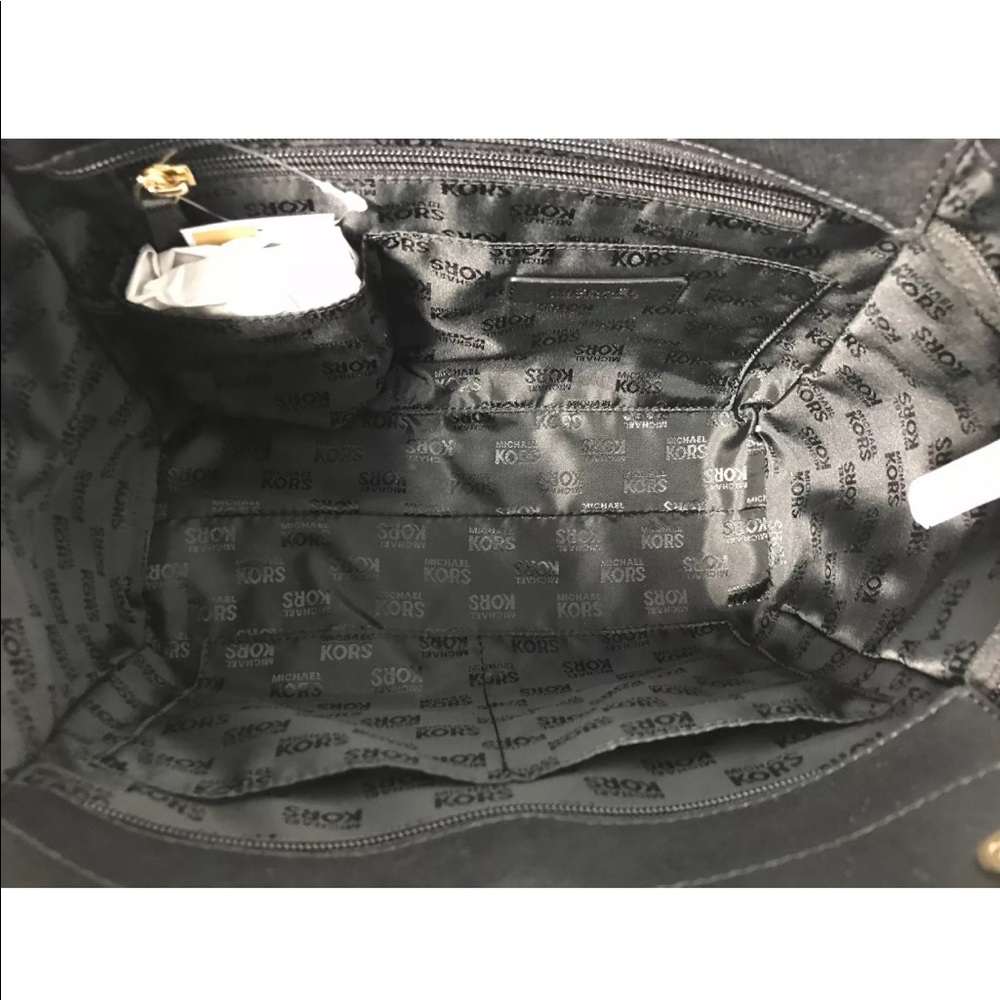 Michael Kors Large chain tote Black Wallet Bundle - Picture 8 of 8